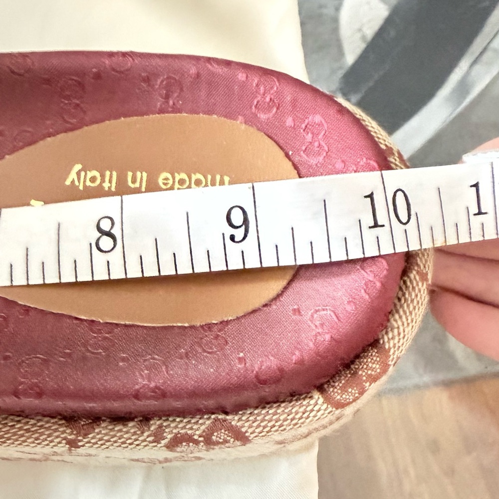 Source Unknown Red and Beige Platform Sandals Siz… - image 4